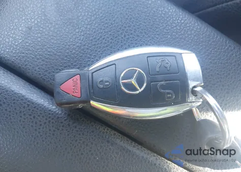 2010 Mercedes-Benz C 300 Sport 4Matic from USA, damaged, VIN WDDGF8BB3AR118993